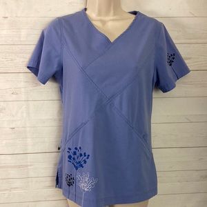 Dansko Size XS Scrub Top Blue with Flower Print